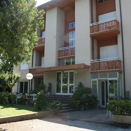 Albergo Da Siro Misano Adriatico Extérieur photo
